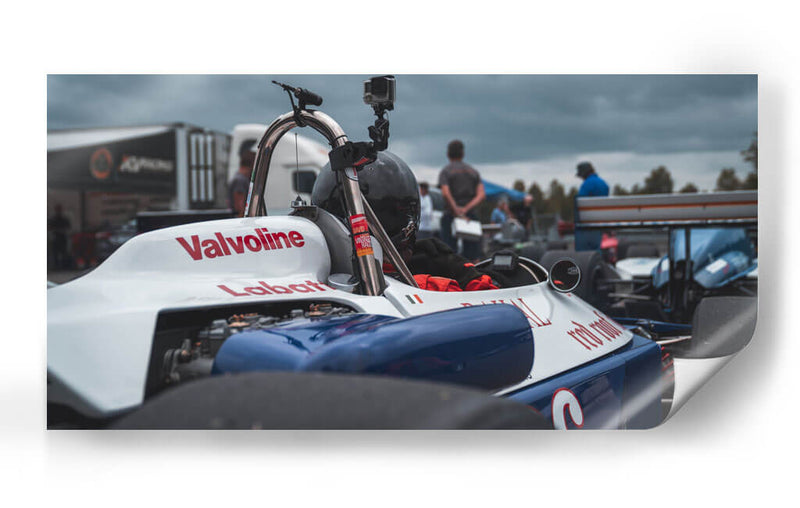 Carrocería con cámara | Cuadro decorativo de Canvas Lab