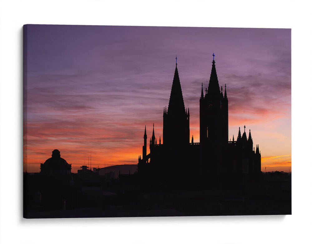 Amanecer en el Templo el Expiatorio Guadalajara I - Jaime López Portillo  | Cuadro decorativo de Canvas Lab