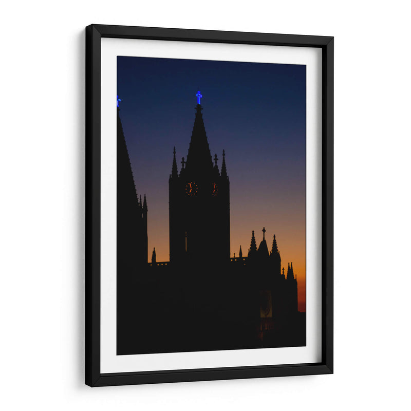 Amanecer en el Templo el Expiatorio Guadalajara III - Jaime López Portillo  | Cuadro decorativo de Canvas Lab