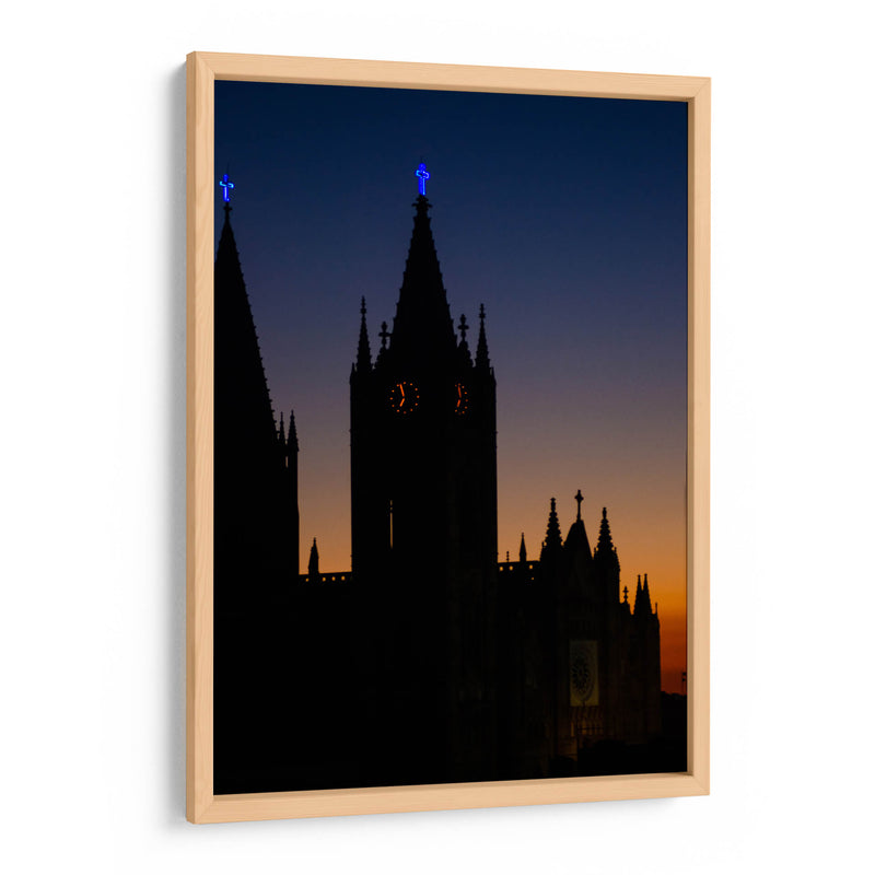 Amanecer en el Templo el Expiatorio Guadalajara III - Jaime López Portillo  | Cuadro decorativo de Canvas Lab