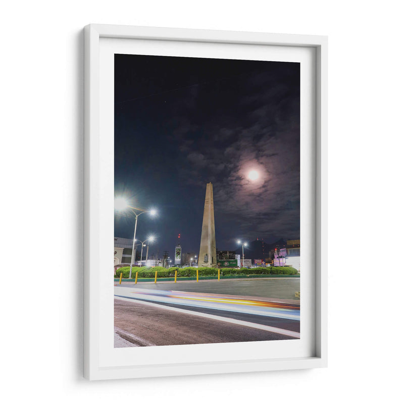 Obelisco Mty - Abner Fabian | Cuadro decorativo de Canvas Lab