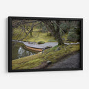 Un Bote en el Lago, Kioto, Japón - Luis Velasco | Cuadro decorativo de Canvas Lab