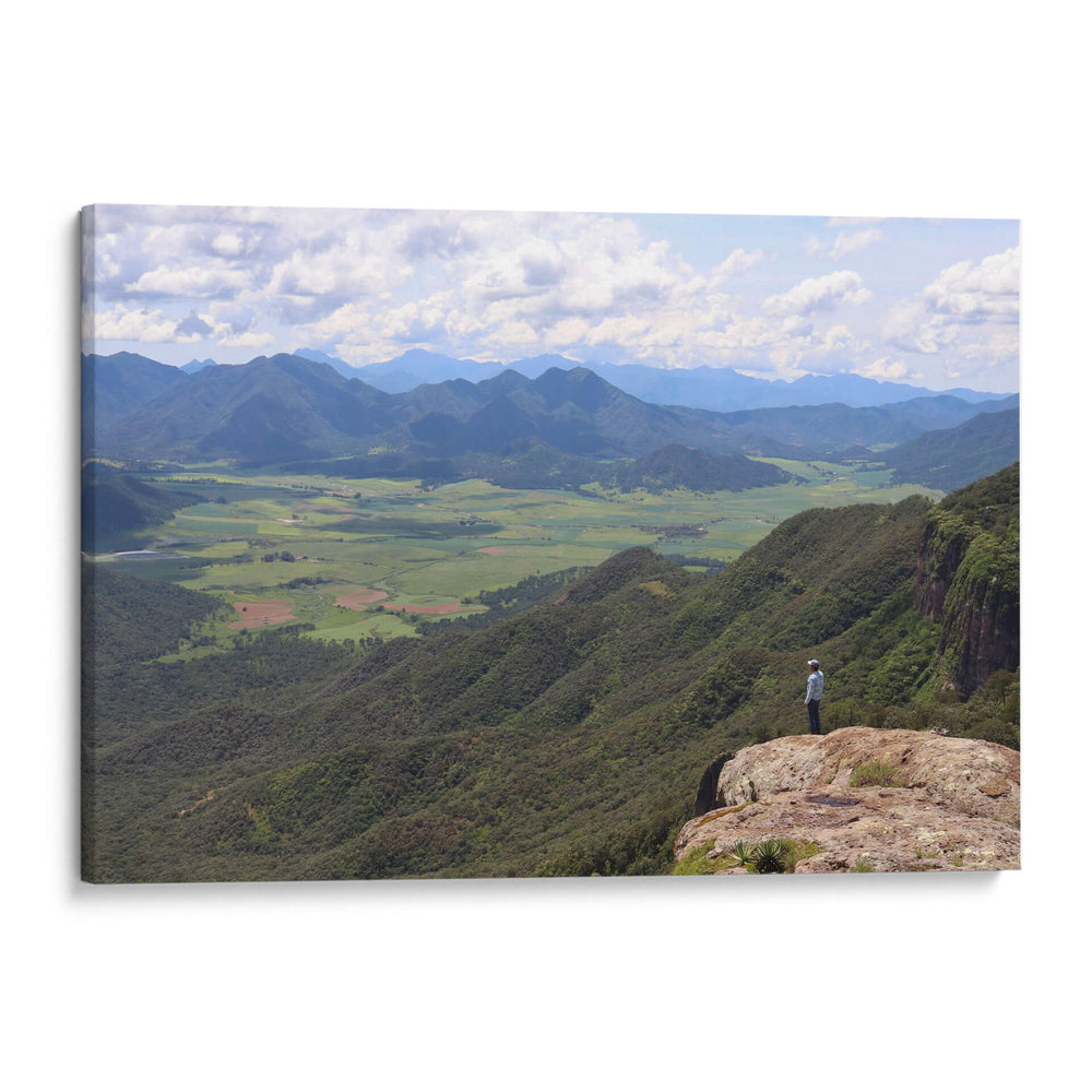 Reflexionando en la montaña - Luis Rodrigo Magaña Andrade | Cuadro decorativo de Canvas Lab