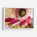 PINTANDO FLORES - Alvaro Martinz | Cuadro decorativo de Canvas Lab