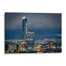 Luz nocturna del Mitikah - Ulises Páez | Cuadro decorativo de Canvas Lab