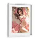 Belleza Castaña en Ropa Rosa - DeLaVegaGaming | Cuadro decorativo de Canvas Lab