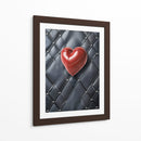 Corazón de Piel Rojo sobre Pared de Piel Negra - DeLaVegaGaming | Cuadro decorativo de Canvas Lab
