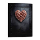 Corazón de Piel Café Sobre Pared de Piel Negra - DeLaVegaGaming | Cuadro decorativo de Canvas Lab