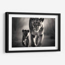 La Leona Y Su Hijo - Pat G | Cuadro decorativo de Canvas Lab