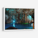 Cenote en Valladolid en azul - 5000 grados | Cuadro decorativo de Canvas Lab