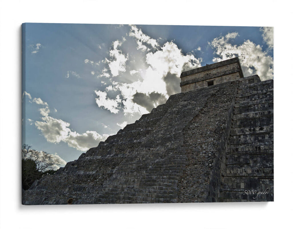Pirámide de Chichen Itza con resplandor - 5000 grados | Cuadro decorativo de Canvas Lab