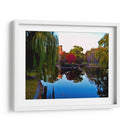 Reflejos en lago con arbol rojo, Boston - 5000 grados | Cuadro decorativo de Canvas Lab