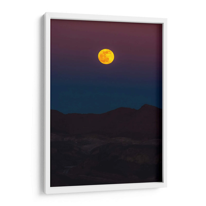 Luna llena sobre montañas - Enrique Estrada | Cuadro decorativo de Canvas Lab
