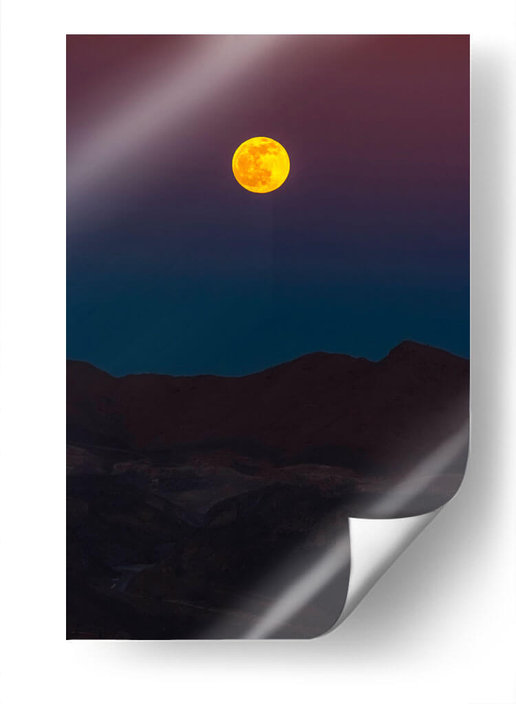 Luna llena sobre montañas - Enrique Estrada | Cuadro decorativo de Canvas Lab