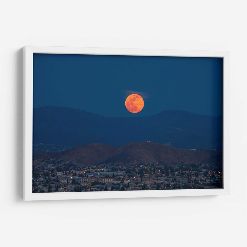 Luna Llena sobre Cd. de Chihuahua - Enrique Estrada | Cuadro decorativo de Canvas Lab