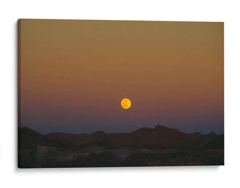 Luna llena sobre el desierto - Enrique Estrada | Cuadro decorativo de Canvas Lab