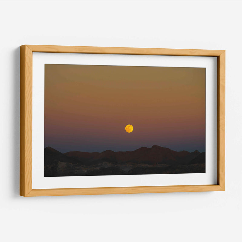 Luna llena sobre el desierto - Enrique Estrada | Cuadro decorativo de Canvas Lab