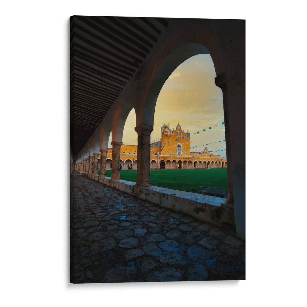 Izamal Yucatan Mexico - JORGE VARGAS | Cuadro decorativo de Canvas Lab