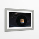 Galactic Stare - Pale Blood | Cuadro decorativo de Canvas Lab