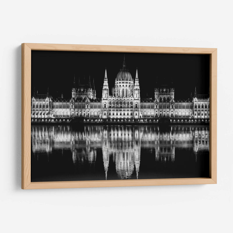 Reflejos en blanco y negro sobre el Danubio del Parlamento en Budapest - Claudia Luna | Cuadro decorativo de Canvas Lab