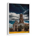 Templo de Tzintzuntzan bajo cielos dramáticos. - Nosion | Cuadro decorativo de Canvas Lab