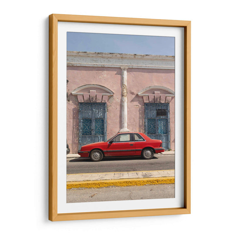 Coche antiguo en las calles de Campeche - Wandering Pixels Co. | Cuadro decorativo de Canvas Lab