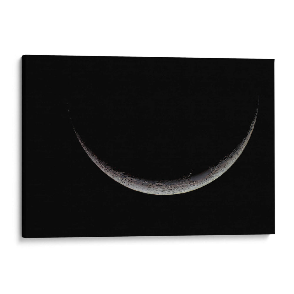 Luna Nueva - Toño Chavez | Cuadro decorativo de Canvas Lab