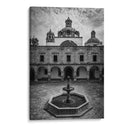 Plaza principal de Palacio Clavijero en blanco y negro. - Nosion | Cuadro decorativo de Canvas Lab