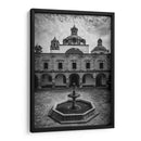 Plaza principal de Palacio Clavijero en blanco y negro. - Nosion | Cuadro decorativo de Canvas Lab