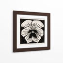 Flor grabada en madera - I - Julie de Graag | Cuadro decorativo de Canvas Lab