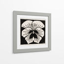 Flor grabada en madera - I - Julie de Graag | Cuadro decorativo de Canvas Lab