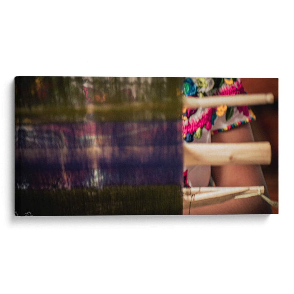 ENTRE HILOS Y MEMORIA - Zuriel Halal | Cuadro decorativo de Canvas Lab