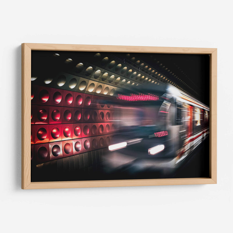 Praga. Viaje en metro - Claudia Luna | Cuadro decorativo de Canvas Lab