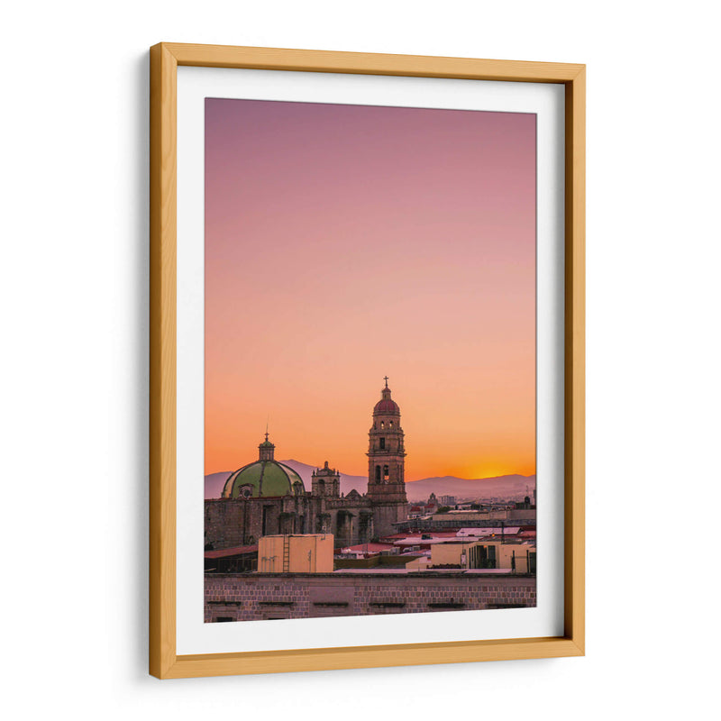 Atardecer Dorado sobre San Agustín, Morelia – Un Horizonte Atemporal. - Nosion | Cuadro decorativo de Canvas Lab