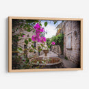 Callejón Mexicano Romántico con Flores y Muros de Piedra – Morelia, Fotografía Callejera Colonial. - Nosion | Cuadro decorativo de Canvas Lab
