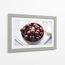 Bowl de cerezas | Cuadro decorativo de Canvas Lab