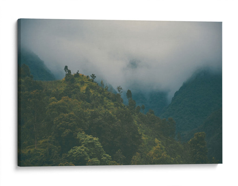 Bruma en la montaña | Cuadro decorativo de Canvas Lab