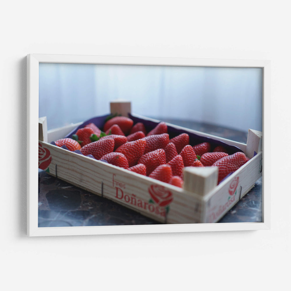 Cajita con fresas | Cuadro decorativo de Canvas Lab