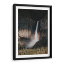 Cascada hacia los pinos | Cuadro decorativo de Canvas Lab