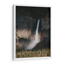 Cascada hacia los pinos | Cuadro decorativo de Canvas Lab