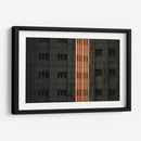 Edificio terracota iluminado | Cuadro decorativo de Canvas Lab