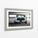 Mustang blanco vintage | Cuadro decorativo de Canvas Lab
