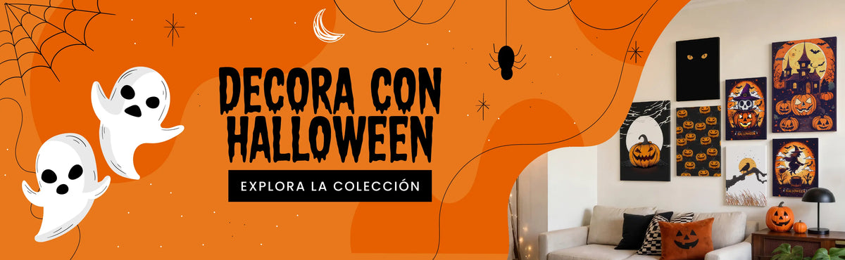 Sala decorada para Halloween con cojines de calabaza y una galería de cuadros en lienzo temáticos. A la izquierda, banner festivo en naranja con fantasmas y la leyenda «DECORA CON HALLOWEEN - EXPLORA LA COLECCIÓN».