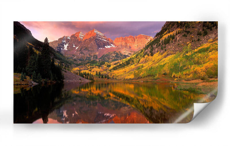 El reflejo de las montañas coloridas | Cuadro decorativo de Canvas Lab