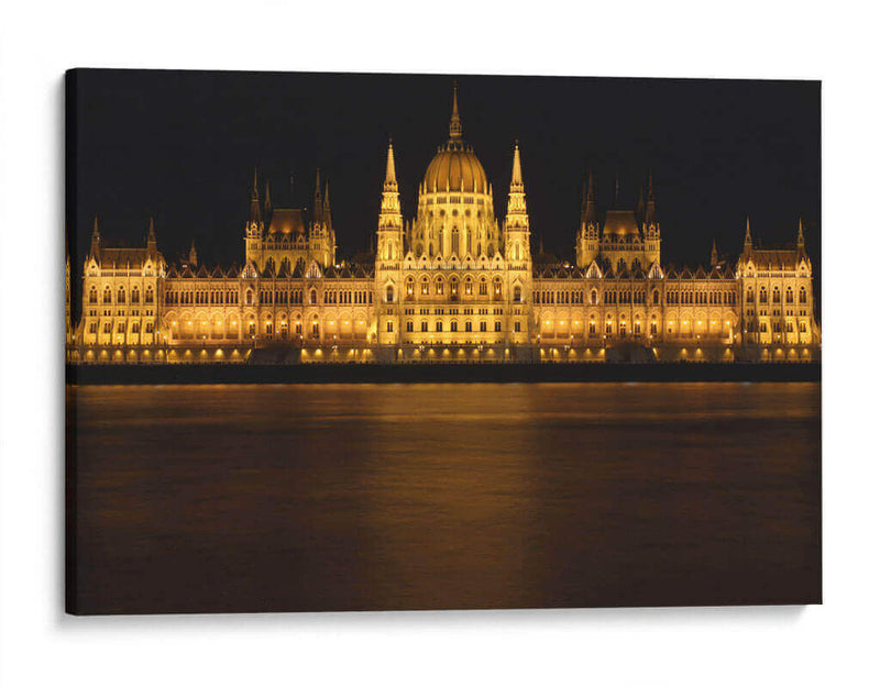Parlamento de Budapest de noche - Luis Rodrigo Magaña Andrade | Cuadro decorativo de Canvas Lab