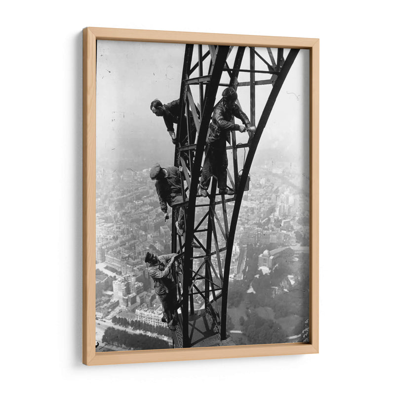 Trabajadores en la Torre Eiffel | Cuadro decorativo de Canvas Lab