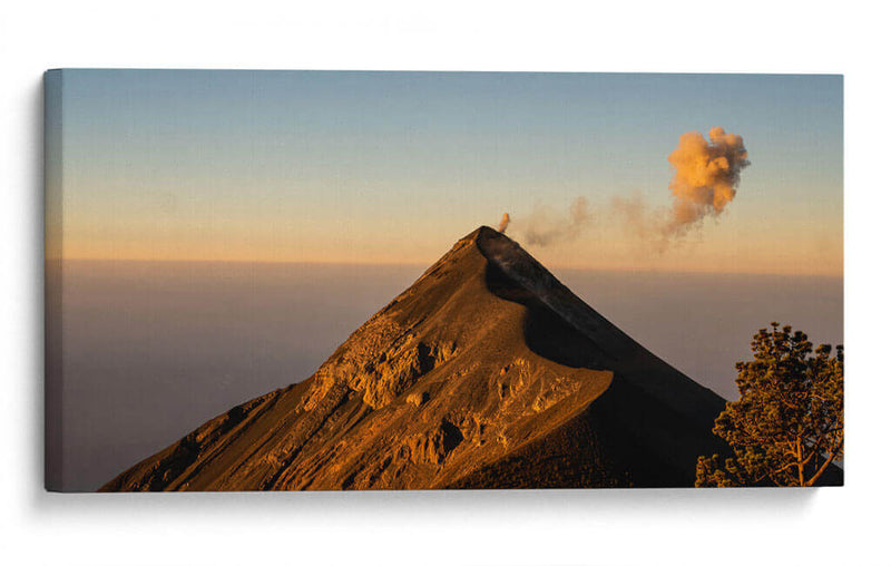 Volcán de Fuego - Rev | Cuadro decorativo de Canvas Lab