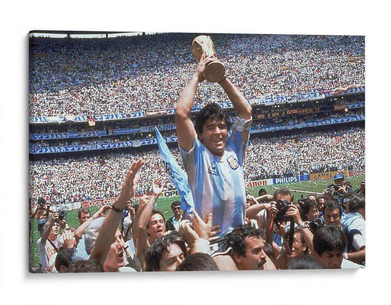 Maradona levantando la copa del mundo | Cuadro decorativo de Canvas Lab