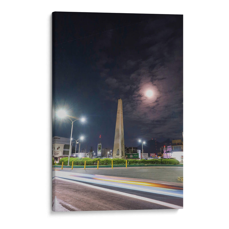 Obelisco Mty - Abner Fabian | Cuadro decorativo de Canvas Lab
