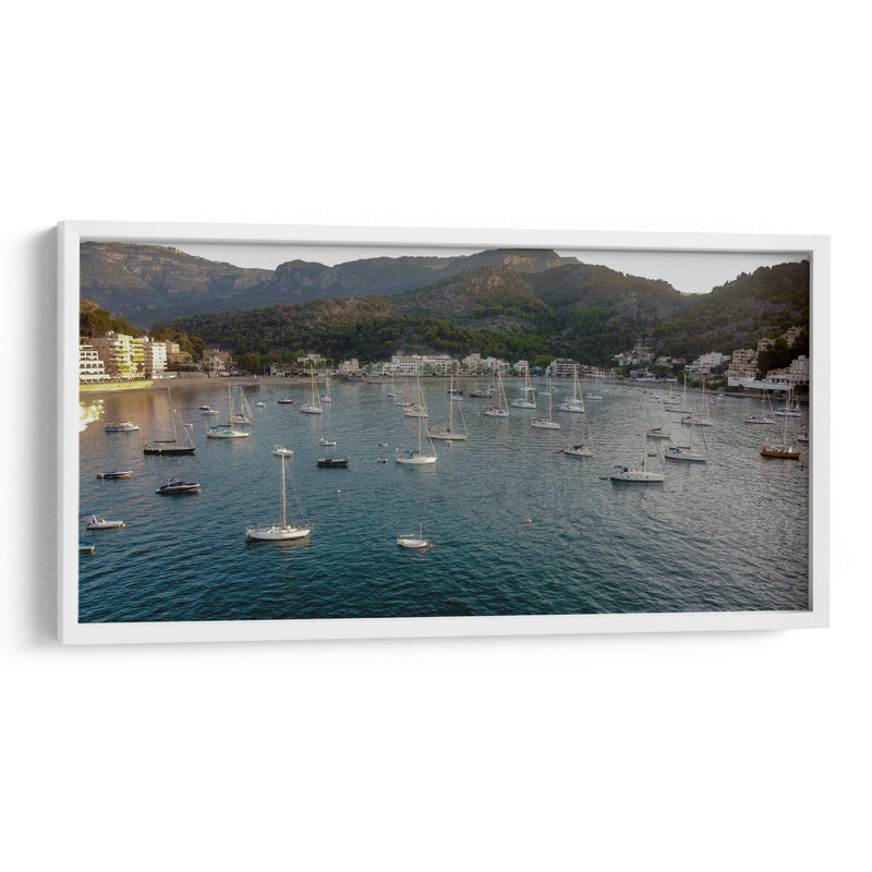 Port de Soller - LuisFloresPhoto | Cuadro decorativo de Canvas Lab